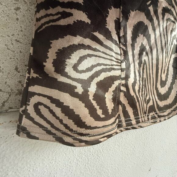Urban Outfitters Mini Skirt Y2K Groovy Brown Zebra Swirl Print High Waist M - Picture 2 of 5